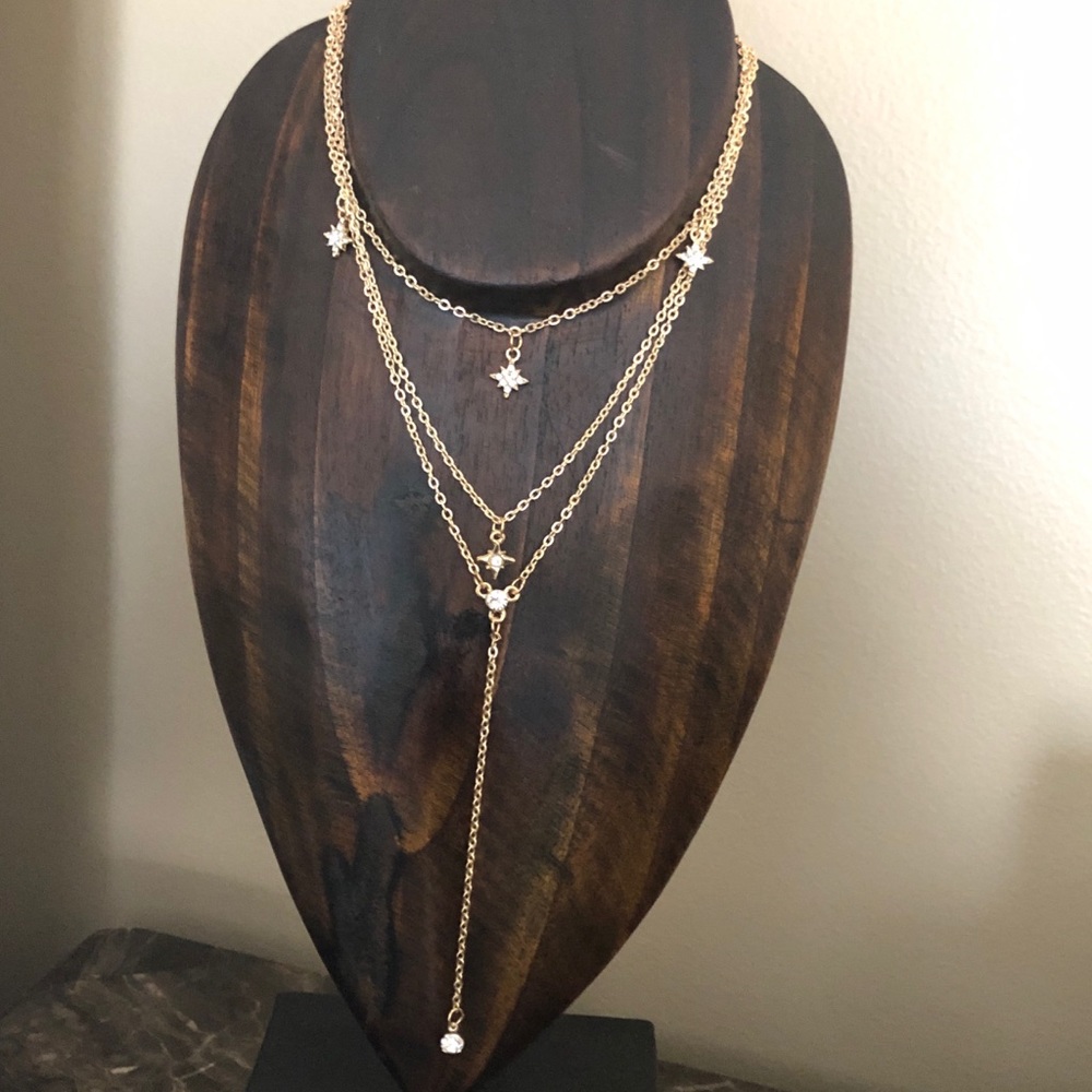 ✨ Layered necklace ✨ - Picture 2 of 3